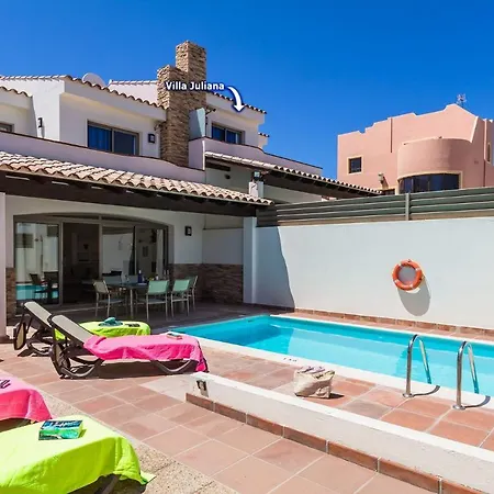 Pino By Коральео